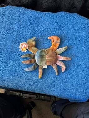 Ty Beanie Baby “claude” the Crab - All Caps Tag Error - Non Mint Tag *rare* (7.5